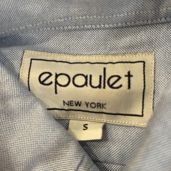 Pair of Epaulet long sleeve button downs - Picture 4 of 7